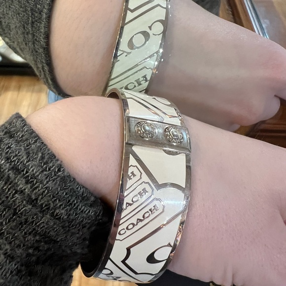 Coach bangle - Picture 9 of 10